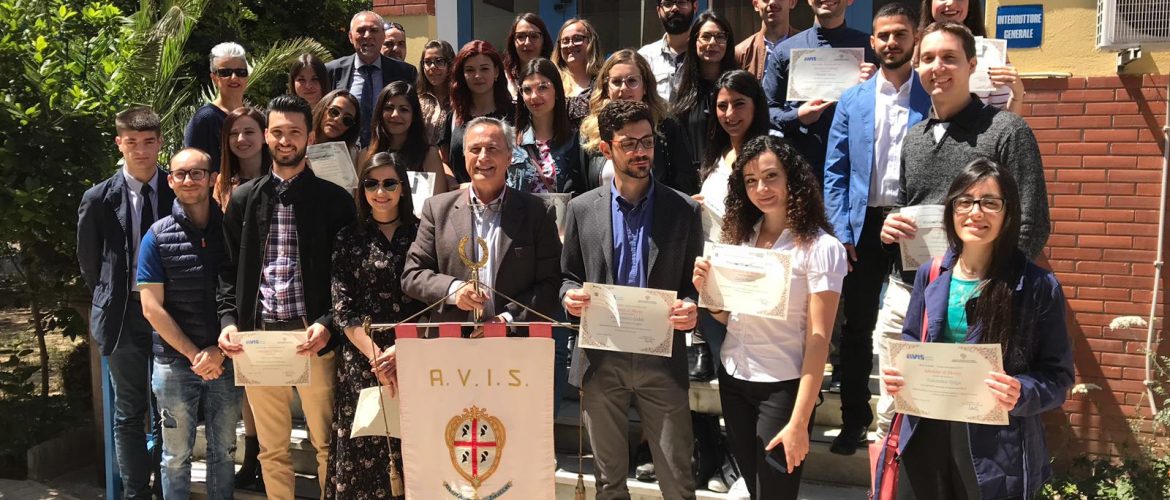 AVIS, consegnate le borse di studio agli studenti donatori